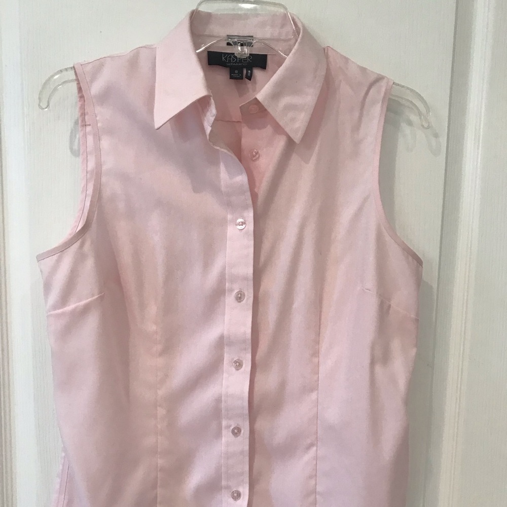 Sleeveless light pink Non-iron Shirt by Kasper.